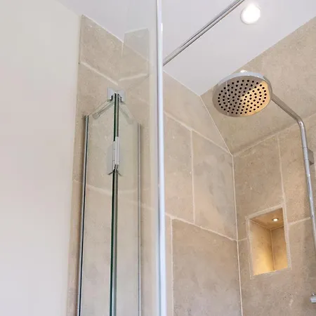 Koptainshues Nord Nyaraló